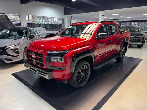 MITSUBISHI TRITON 2.4 BITURBO DIESEL CD KATANA 4X4 AUTOMÁTICO